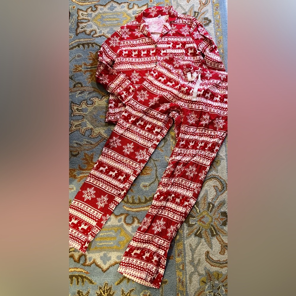 Old Navy Christmas PJs 2-Piece Large Tall